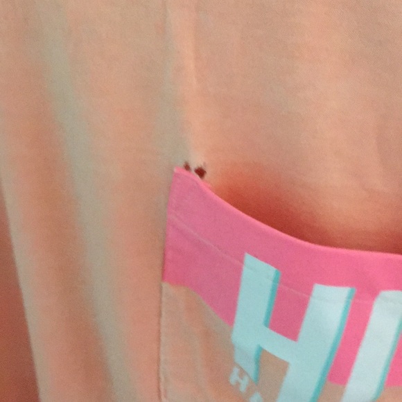 Hawaii t-Shirt with 2 on the back - Picture 4 of 5